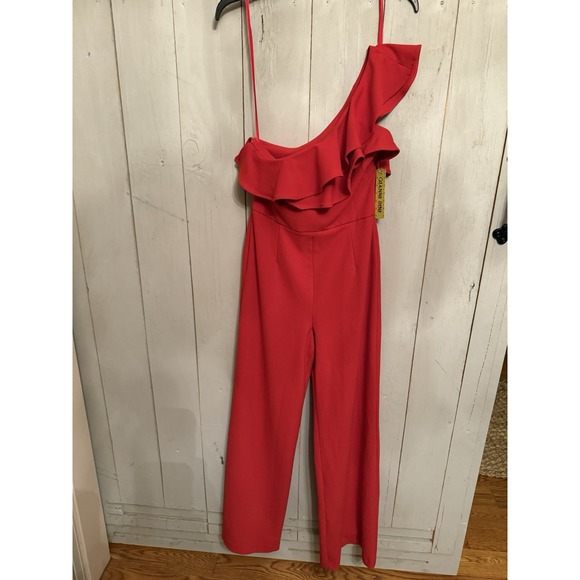 Gianni Bini Red‎ Ruffle Cocktail Drew Jumpsuit One Shoulder Wide Leg New Rt-178$ - Picture 5 of 8